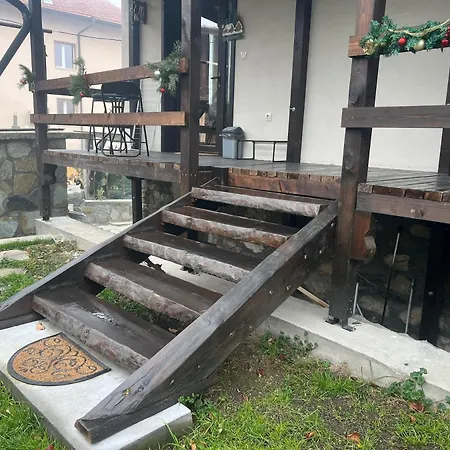 Rilski Chardak Gasthof 3*